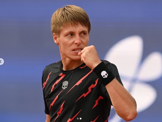 KARNATAKA OPEN. Белорусы в четвертьфиналах